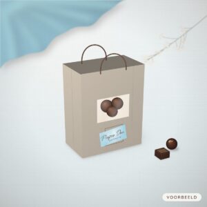 Voorbeeldafbeelding papieren geschenktasje met venster